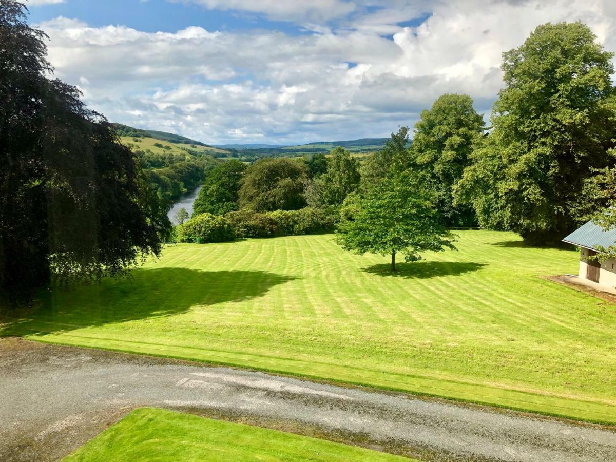 Netherdale House & The Coach House Turriff Esterno foto